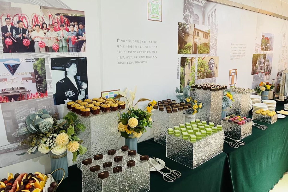 玻璃系列茶歇摆架租赁